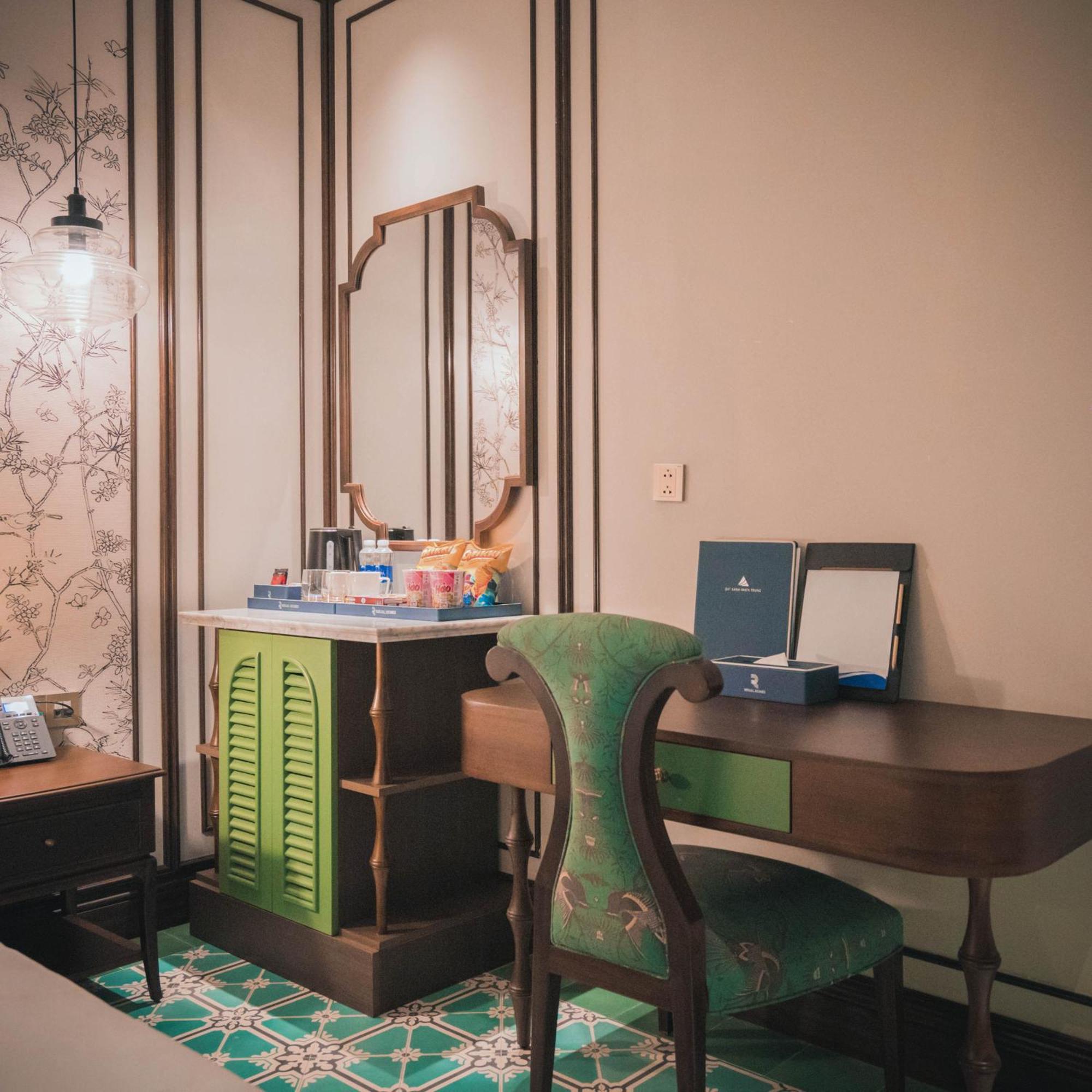 ホテル Regal Collection House Duong Canh エクステリア 写真